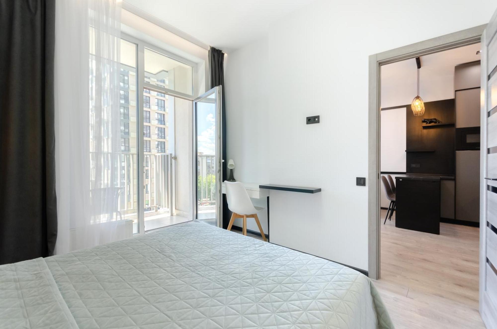 Petrovdom 160-161-166-3A-3B-131A-104A In Beautiful Apartments In Rc "Yaroslaviv Grad" Kiev Esterno foto
